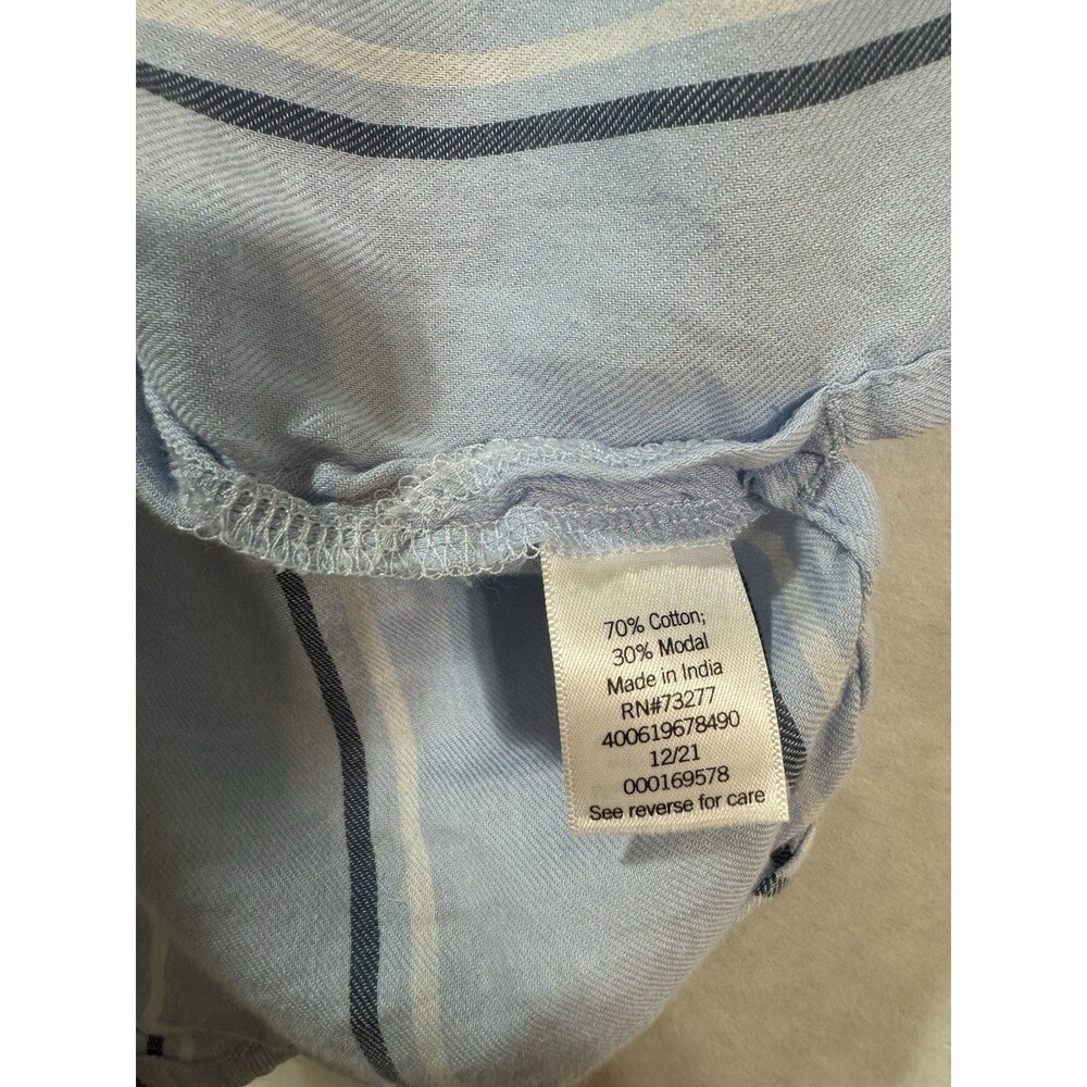 SO Light Blue Striped Cropped Button Front Shirt Short Sleeve XL Beachy NWOT - Picture 7 of 9